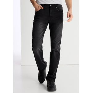Lois Jeansvoor mannen. 1090033406 Zwart gewassen jeans (28), Casual, Katoen, Denim