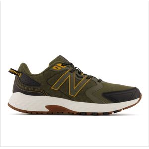 New Balancevoor mannen. MT410V7 Schoenen 410v7 groen (40), Plat, Veters, Casual, Sportief, Meerdere sporten