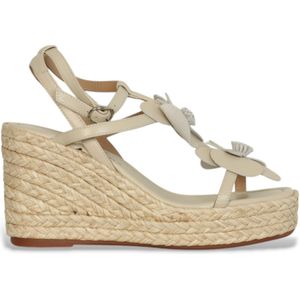 Alma en penavoor vrouwen. V251286 Beige leren sandalen met bloemen (37), Leer, 8 tot 10 cm, Gesp, Casual