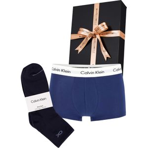 Heren cadeaubox: Calvin Klein boxershort blauw + 3-pack Calvin Klein sokken