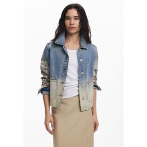 Jeansjacke mit Blumen