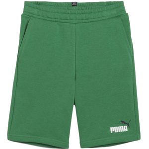 Puma essentials +2 color short in de kleur groen.