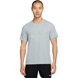 Nike - Miller - Hardloop T-shirt - Korte Mouwen