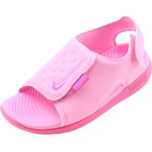 Nike sunray adjust 5 in de kleur roze.