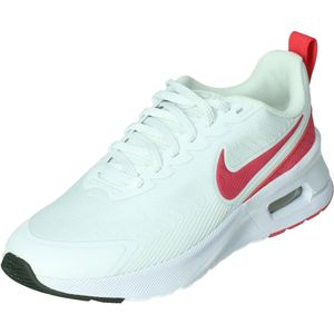 Nike w nike air max nuaxis in de kleur wit.