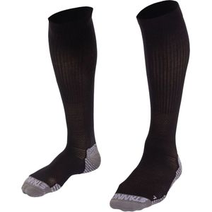 Stanno prime compression socks in de kleur zwart.
