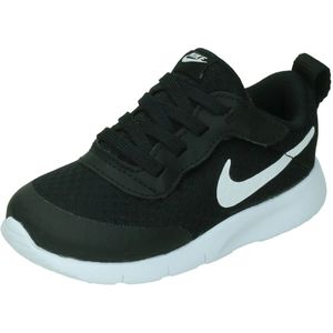 Nike tanjun easyon in de kleur zwart.