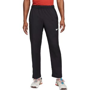 Nike dri-fit woven team trainingsbroek in de kleur zwart.