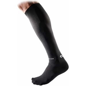 Mcdavid elite recovery compressie sokken in de kleur zwart.