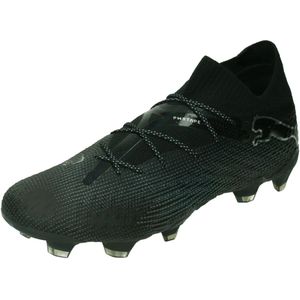 Puma future 7 ultimate fg/ag in de kleur zwart.