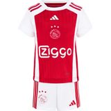 Ajax thuis babykit 23/24 in de kleur rood/wit.