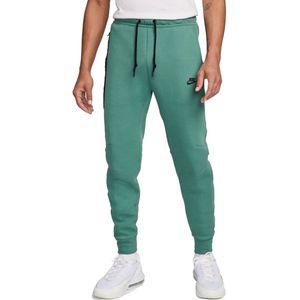 Nike tech fleece joggingbroek in de kleur groen.