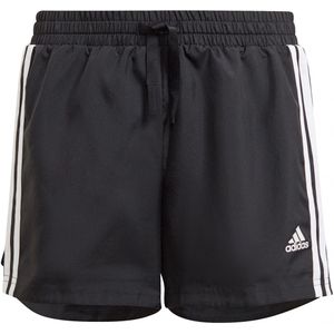 Adidas designed to move 3-stripes short in de kleur zwart/wit.