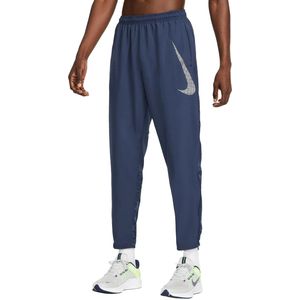 Nike dri-fit run divison challenger trainingsbroek in de kleur blauw.