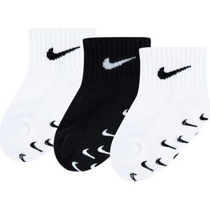 Nike gripper sokken 3pack in de kleur wit.