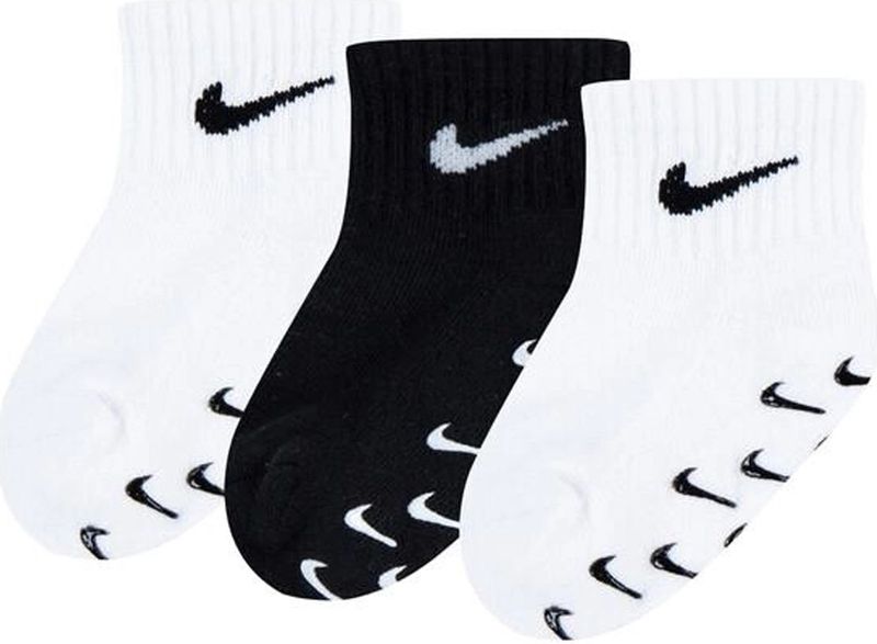 Nike gripper sokken 3pack in de kleur wit.