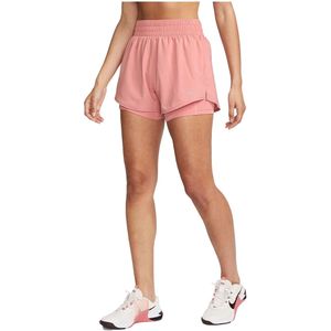 Nike one dri-fit 2-in-1 short in de kleur roze.