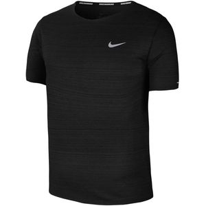 Nike dri-fit miler t-shirt in de kleur zwart.