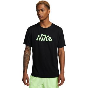 Nike dri-fit uv miler studio '72 running top in de kleur zwart.