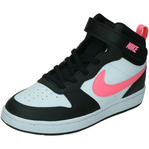 Nike court borough mid 2 in de kleur wit/roze.