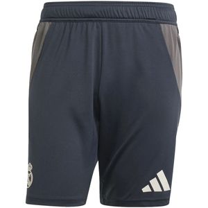 Real madrid training short 2024/2025 in de kleur grijs.