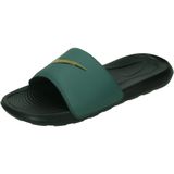 Nike victori one slides in de kleur zwart.