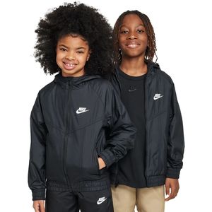 Nike sportswear windrunner kinderjack in de kleur zwart.