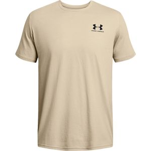 Under armour sportstyle left chest t-shirt in de kleur ecru.