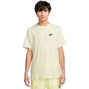 Nike sportswear club t-shirt in de kleur ecru.