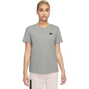 Nike sportswear club essentials t-shirt in de kleur grijs.