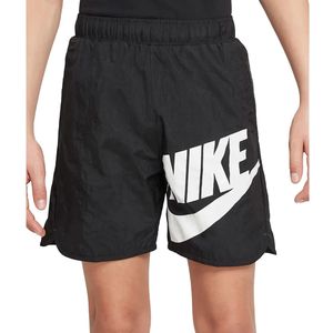 Nike sportswear woven short in de kleur zwart.