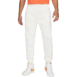 Nike sportswear club fleece joggingbroek in de kleur ecru.