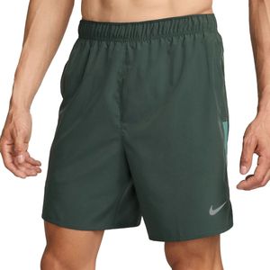 Nike challenger dri-fit hardloopshort in de kleur groen.