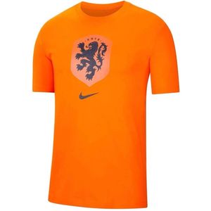 Nederlands elftal evergreen crest t-shirt in de kleur oranje.