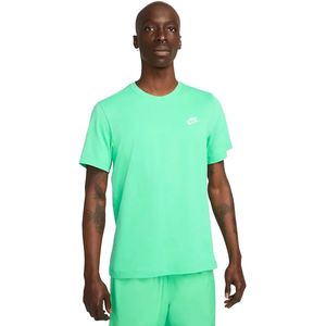 Nike sportswear club t-shirt in de kleur groen.