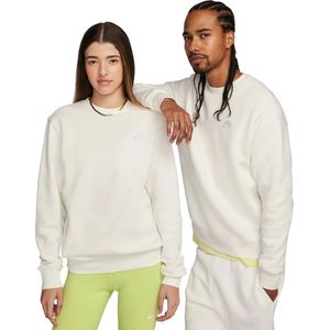Nike sportswear club fleece crew sweater in de kleur ecru.