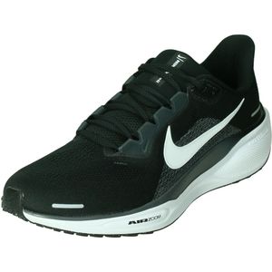 Nike pegasus 41 in de kleur zwart.