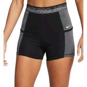 Nike pro dri-fit short in de kleur zwart.