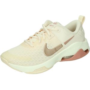 Nike zoom bella 6 in de kleur roze.