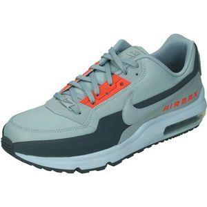 Nike air max ltd 3 prem in de kleur grijs.