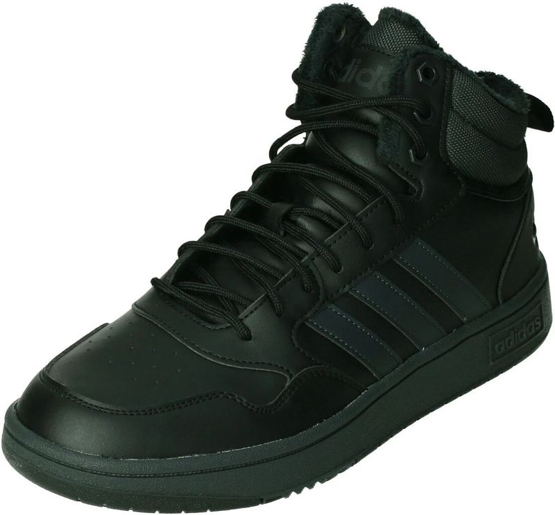 Adidas hoops 3.0 mid wtr in de kleur zwart.