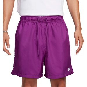 Nike club flow short in de kleur paars.