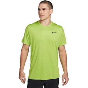 Nike pro dri-fit t-shirt in de kleur geel.