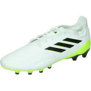 Adidas copa pure ii.1 ag in de kleur wit.