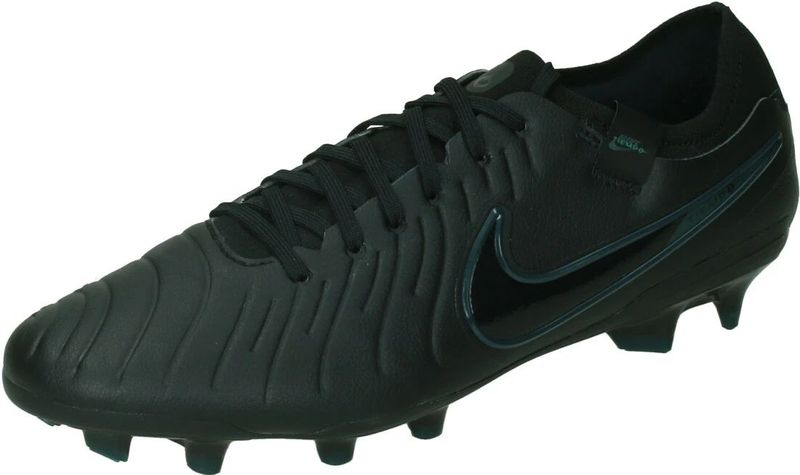 Nike tiempo legend 10 pro in de kleur zwart.