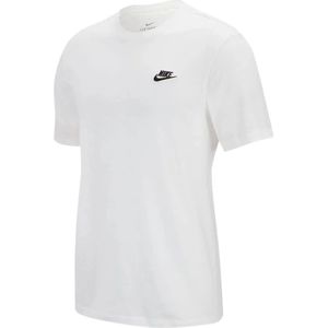 Nike sportswear club t-shirt in de kleur wit.