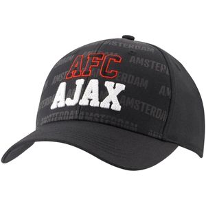 Ajax afc ajax all over print pet in de kleur zwart.