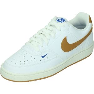 Nike court vision low next nat in de kleur wit.