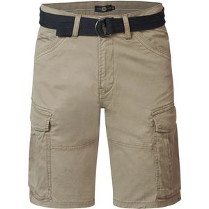 Petrol industries cargo short met riem gulf shores in de kleur ecru.