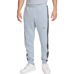Nike sportswear fleece joggingbroek in de kleur blauw.